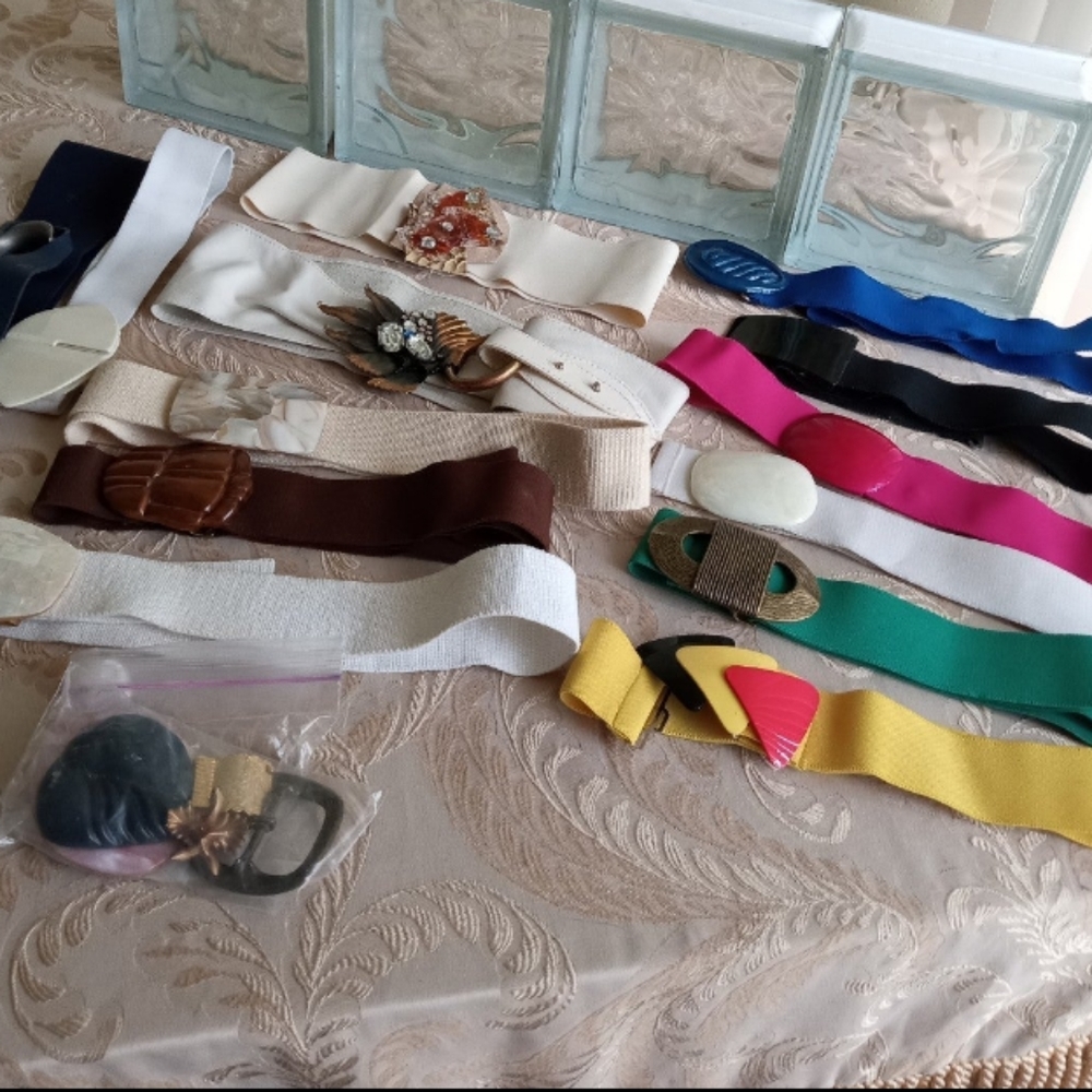 Huge Lot of Vintage Handmade Retro 70s 80s 90s Groovy Women's Belt Belts Color